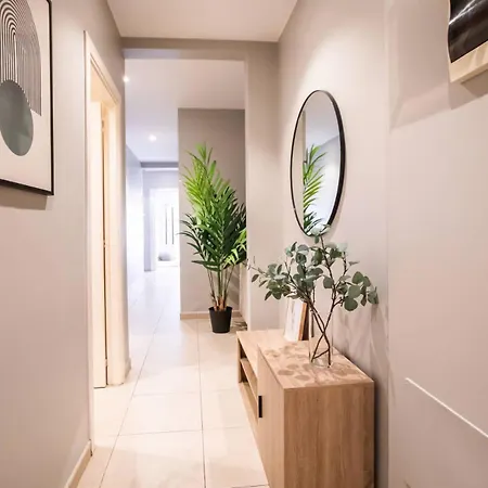 P1mal1091- Fantastic 3bed Steps Away From Sagrada Apartment