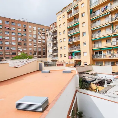 Apartment P1mal1091- Fantastic 3bed Steps Away From Sagrada Barcelona